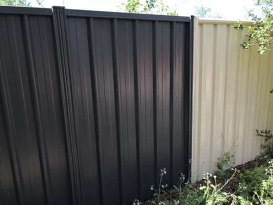 colorbond fence installers Melbourne