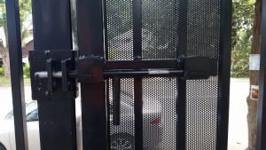 tubular fence gate